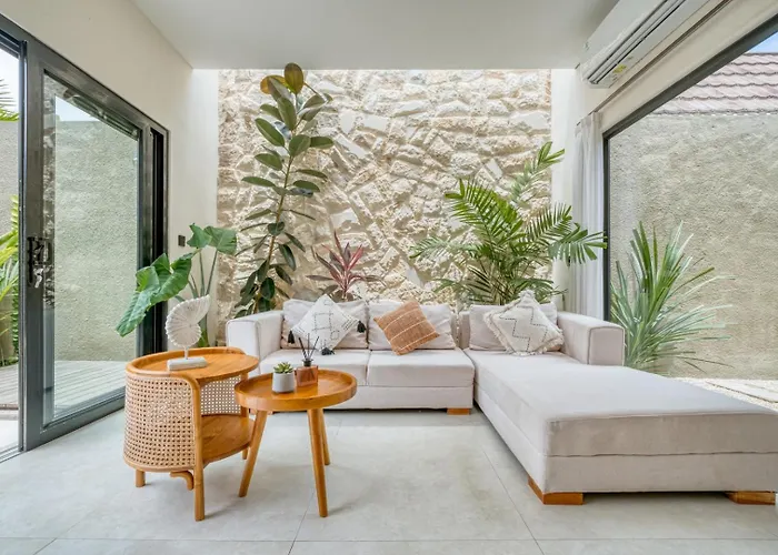 Aesthetic With Private Pool & Bathtub,