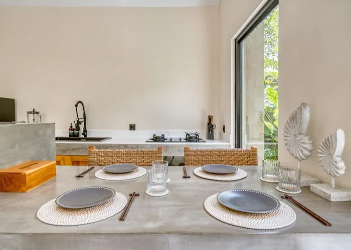 Aesthetic With Private Pool & Bathtub, Uluwatu