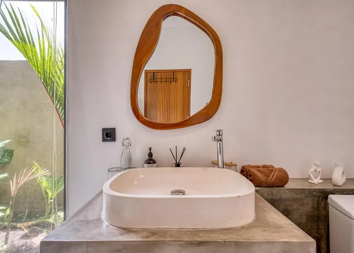 Aesthetic With Private Pool & Bathtub,