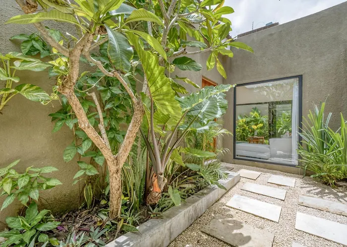 Villa Aesthetic With Private Pool & Bathtub, Uluwatu